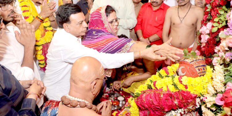 बाबा महाकाल की सवारी बनी आस्था, उत्साह और उमंग की त्रिवेणी