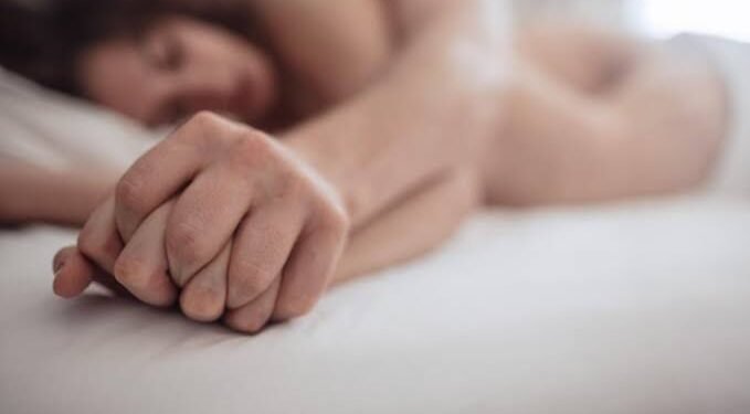 अश्लीलता परोसने वाले 18 ऐप पर सरकार ने लगाया बैन