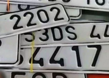 जिन गाड़‍ियों की कंपनियां हुई बंद, उनकी हाई सिक्योरिटी नंबर प्लेट भी नहीं बन रहीं
