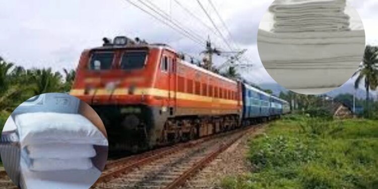ट्रेनों से चादर व टावल साथ ले जा रहे यात्री, दो साल में रेलवे का 34 लाख से ज्यादा का नुकसान