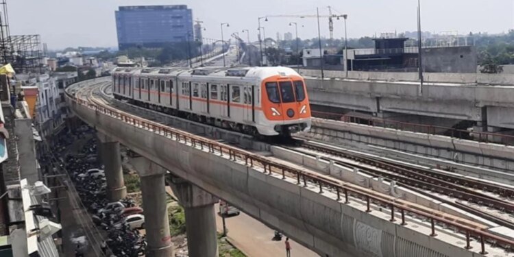 Bhopal Metro बनी अव्यवस्थाओं का जंक्शन… तीसरे दिन ही यात्रियों का मोहभंग, पैसेंजर्स की संख्या में आई भारी गिरावट