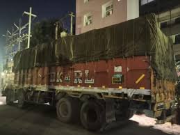 70 लाख की सुपारी से भरा कर्नाटक का ट्रक जब्त:औबेदुल्लागंज में सीजीएसटी की कार्रवाई