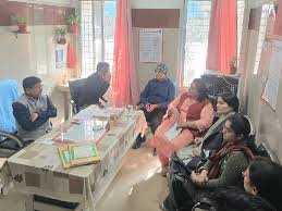 फर्जी अटेंडेंस लगाने पर 13 डॉक्टरों की सैलरी कटी:ऐप पर 500 KM दूर से से लगाई अटेंडेंस