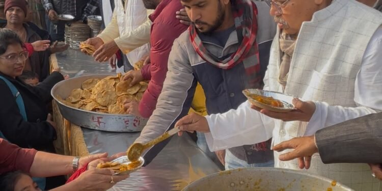 शहर को स्वच्छ और स्वस्थ बनाने के लिए जन आंदोलन में सहभागी बनें : ऊर्जा मंत्री तोमर