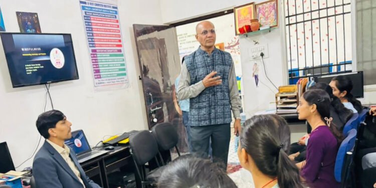 जेसीआई रायपुर कैपिटल ने सिखाया माइंडफुलनेस का मंत्र
