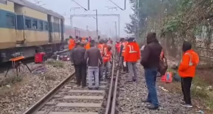औरंगाबाद में पटरी से उतरी मालगाड़ी, बड़ा हादसा टला, जानिए कैसे क्या हुआ