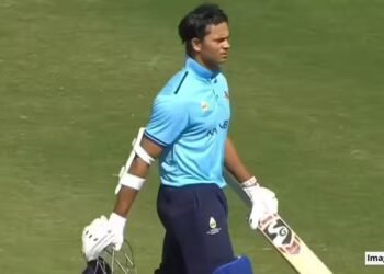 अस्पताल से लौटे यशस्वी के बल्ले से नहीं आई बड़ी पारी, क्या टीम इंडिया सलेक्शन में होगा नुकसान?