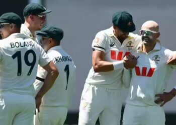 खतरे में नाथन लायन का विश्व रिकॉर्ड, मिचेल स्टार्क तोड़ने से चंद कदम ही दूर