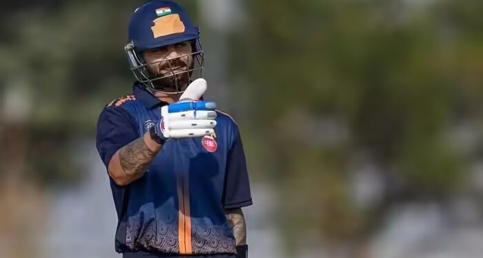 कोहली के ‘तूफानी’ शॉट्स से अंपायर ने बचाई जान, 15 साल बाद दिल्ली के लिए किंग का कोहराम