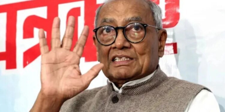 दिग्विजय सिंह का बड़ा बयान, बोले- हिंदुत्व धर्म नहीं पहचान है, BJP-RSS और ओवैसी मिलकर खेलते हैं खेल