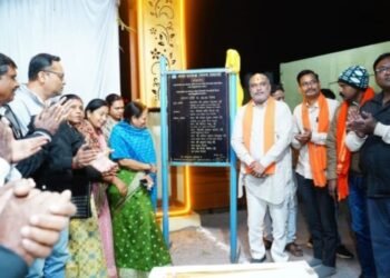 रिसाली में विधायक ललित चंद्राकर ने विद्युतीकरण का लोकार्पण किया