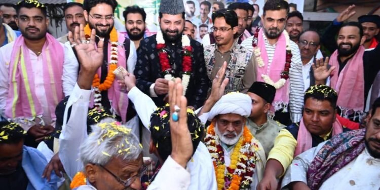 मौला अली के जन्मदिवस पर कांग्रेस सीरत कमेटी ने किया जुलूसे हैदरी का स्वागत