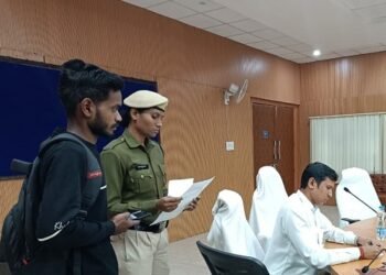 सीईओ जिला पंचायत ने जनदर्शन में सुनी आम नागरिको की समस्याएं