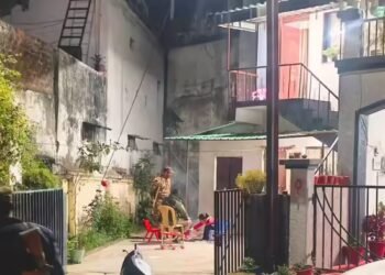 15 हजार की सैलरी वाले कर्मचारी के घर ED का छापा, 14 घंटे तक चली जांच, खाली हाथ लौटी टीम