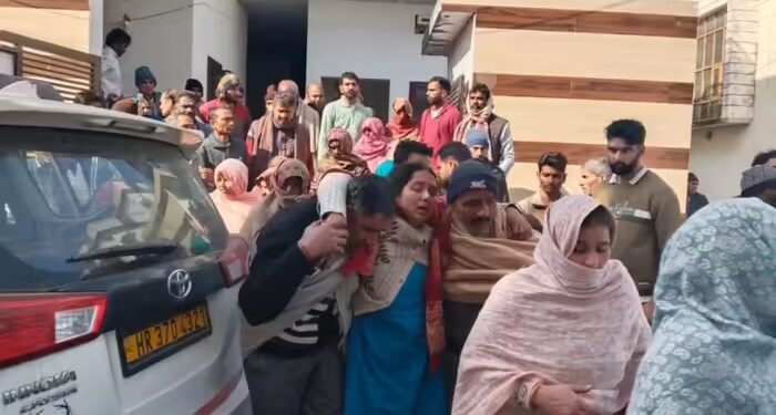 सहारनपुर हत्‍याकांड में कई खुलासे, संग्रह अमीन के पिता की रिटायरमेंट से 6 दिन पहले हुई थी संदिग्‍ध मौत!