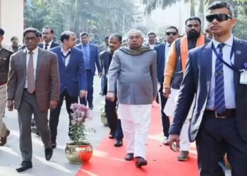 न्याय से समृद्धि तक! 20 साल में ‘सुशासन’ की 17वीं यात्रा, नीतीश के लिए चंपारण की धरती क्यों लकी, जानें