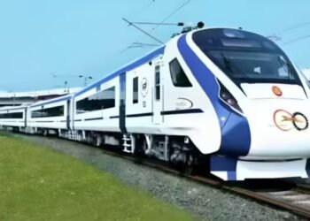 राजधानी एक्सप्रेस की छुट्टी? 180 की स्पीड वाली पटना-दिल्ली स्लीपर वंदे भारत की तारीख आई सामने
