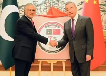 वेनेजुएला संकट पर फंस गया पाकिस्तान? चीन के साथ की बैठक, अमेरिका की आलोचना कर ट्रंप से पंगा लेंगे मुनीर?