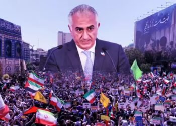 ईरान में विरोध प्रदर्शनों के बीच लौटेंगे रजा पहलवी! क्राउन प्रिंस की 50 साल बाद वापसी में क्या है चुनौती