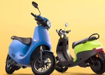 ई-स्कूटर खरीदना हुआ सस्ता, पेट्रोल स्कूटर जितनी हो गई कीमत, कैसे बदला यह ट्रेंड?