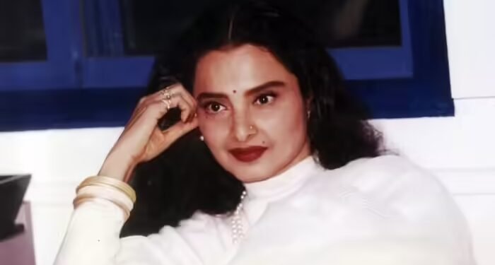 ‘नाजायज’ औलाद Rekha अपने ही पिता के अंतिम संस्कार में नहीं हुईं शामिल, कहा था- मैं शोक क्यों मनाऊं
