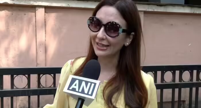 ‘धुरंधर’ एक्ट्रेस सौम्या टंडन वोट डालने के लिए बूथों पर भटकीं, वोटर लिस्ट से गायब हुआ नाम