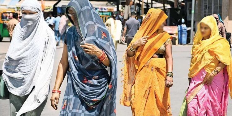 मध्य प्रदेश में चढ़ा पारा, पश्चिमी जिलों में 34 डिग्री के पार पहुंचा तापमान