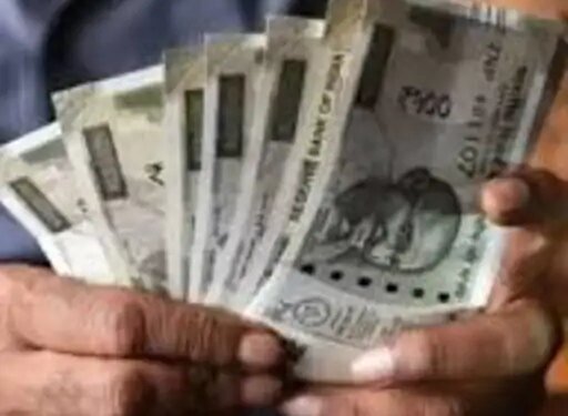 श्रमायुक्त का आदेश:30 लाख से अधिक श्रमिकों-आउटसोर्सकर्मियों का न्यूनतम वेतन बढ़ा