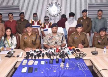 वॉकीटॉकी से करते थे तालमेल: अंतर्राज्यीय चोर गिरोह का भंडाफोड़, 4 गिरफ्तार