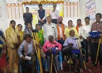 वरिष्ठ नागरिकों को सहायक उपकरण वितरण प्रशंसनीय एवं अनुकरणीय कार्य : महापौर