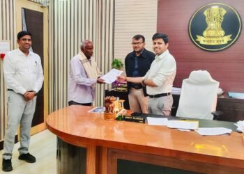 संवेदनशील प्रशासन की मिसाल, सेवानिवृत्ति के दिन ही मिला पीपीओ