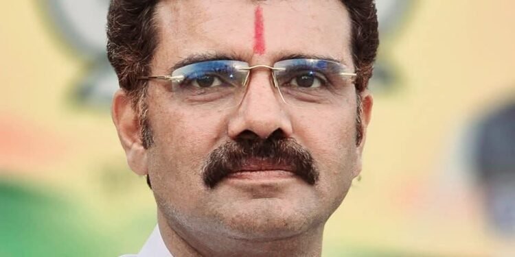 गरीब कल्याण और आत्मनिर्भर भारत की दिशा में ठोस कदम है बजट: संजय पाण्डेय