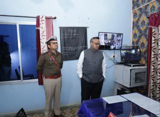 बिलासपुर IG ने मुंगेली थानों का किया निरीक्षण: