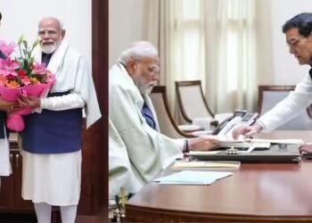 पीएम नरेंद्र मोदी से मिले यूपी के ऊर्जा मंत्री एके शर्मा, बजट 2026 के फायदे पूर्व करीबी अफसर ने गिनाए