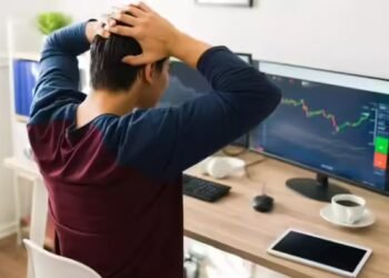 रातों-रात करोड़पति बनाने वाला शेयर अब कर रहा बर्बाद