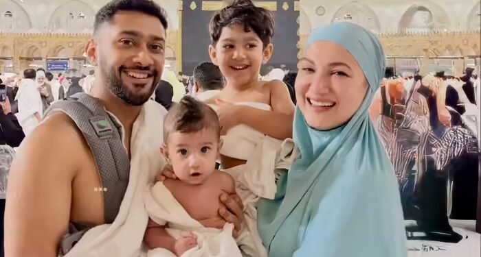 गौहर खान ने मक्का में दिखाया छोटे बेटे का चेहरा, रमजान में बच्चों संग किया उमराह, फैंस बोले- पापा पर गया है