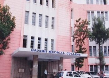 रैबीज और स्क्रब टाइफस के वायरस पर नजर रखेगा भोपाल का गांधी चिकित्सा कॉलेज, सेंटिनल सर्विलांस साइट के रूप में हो रहा विकसित