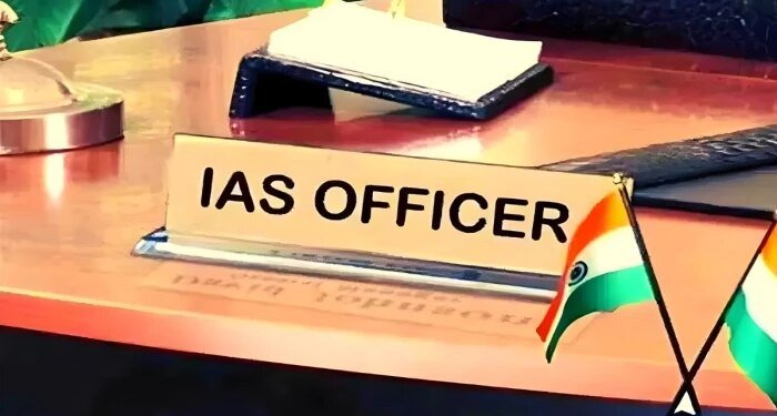 MP में प्रशासनिक फेरबदल, चुनावी ड्यूटी पर जाएंगे मध्य प्रदेश के 27 दिग्गज IAS, अधिकारियों का प्रभार दूसरे अफसरों को सौंपा