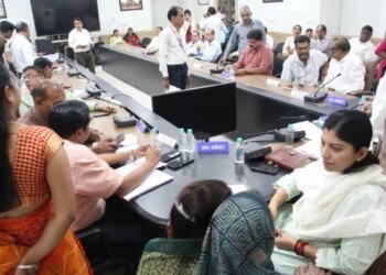 भोपाल में सीएम हेल्पलाइन की ‘खानापूर्ति’ उजागर, बिना जांच किए ही बंद कर दी शिकायत, ADM-SDM ने दिए जांच के आदेश