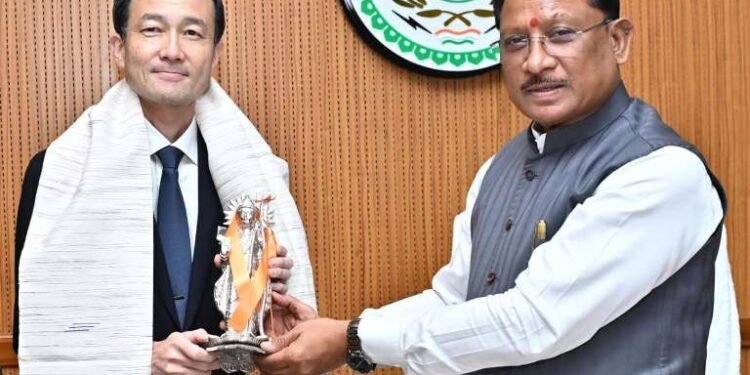 सीएम साय से जापान दूतावास के मंत्री नोरिआकि ने की मुलाकात