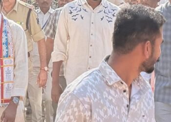 दुर्गम पहाड़ियों में आस्था का केंद्र ‘निरई माता मंदिर’ में उमड़ा जनसैलाब