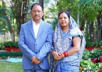 CM विष्णुदेव साय ने अपनी पत्नी कौशल्या साय को जन्मदिन की बधाई दी