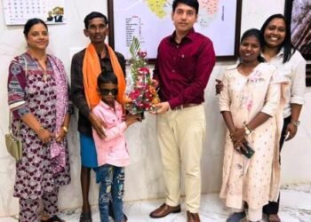 बस्तर के नन्हे ललित की आंखों में लौटी रोशनी, जिला अस्पताल में हुआ जन्मजात मोतियाबिंद का सफल ऑपरेशन