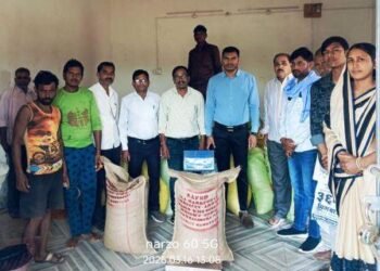 सेवा सहकारी समिति खंडसरा में समर्थन मूल्य पर अरहर खरीदी का शुभारंभ