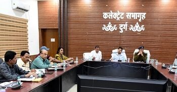 यातायात व्यवस्था में सुधार एवं सड़क दुर्घटनाओं की रोकथाम को लेकर जिला सड़क सुरक्षा समिति की बैठक संपन्न