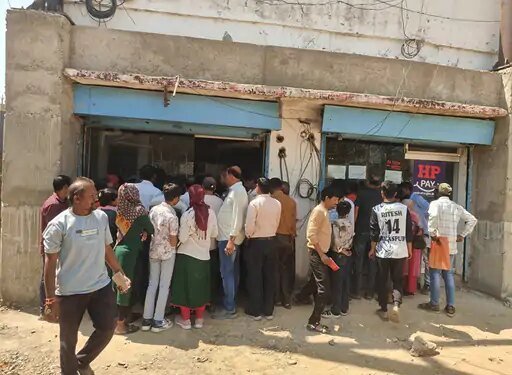 सरगुजा में सप्लाई के बाद भी गैस की किल्लत…दोगुनी बुकिंग