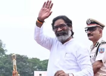 असम चुनाव: ‘चाय वालों’ के सहारे कांग्रेस को ही पटखनी देने की तैयारी में JMM, हेमंत सोरेन का मास्टर स्ट्रोक