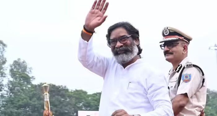 असम चुनाव: ‘चाय वालों’ के सहारे कांग्रेस को ही पटखनी देने की तैयारी में JMM, हेमंत सोरेन का मास्टर स्ट्रोक