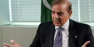 ईरान युद्ध से रुकी तेल की सप्लाई तो कराह उठा पाकिस्तान, देशभर में हंगामे से टेंशन में शहबाज, ला रहे बचत प्लान