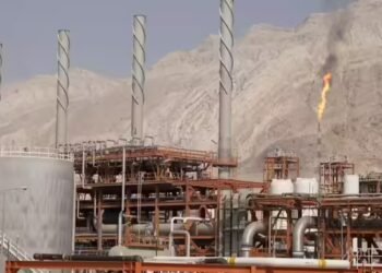 दुनिया की सबसे बड़ी गैस फील्ड पर हमले के बाद ईरान का पलटवार, कतर की एनर्जी साइट पर मिसाइल अटैक, बड़ा नुकसान